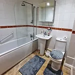 Appartement 22a 2 Bedroom Flat Close To Centre *