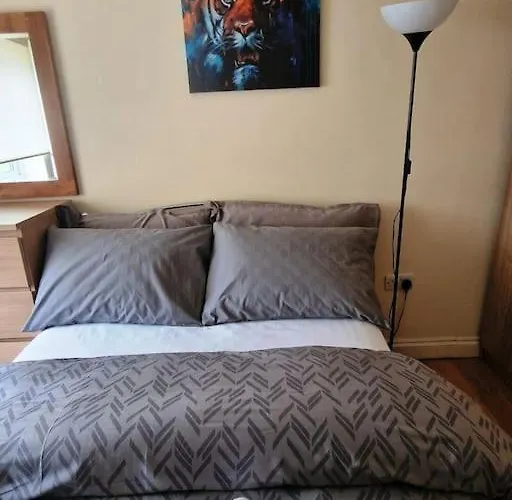 22a 2 Bedroom Flat Close To Centre Apartman